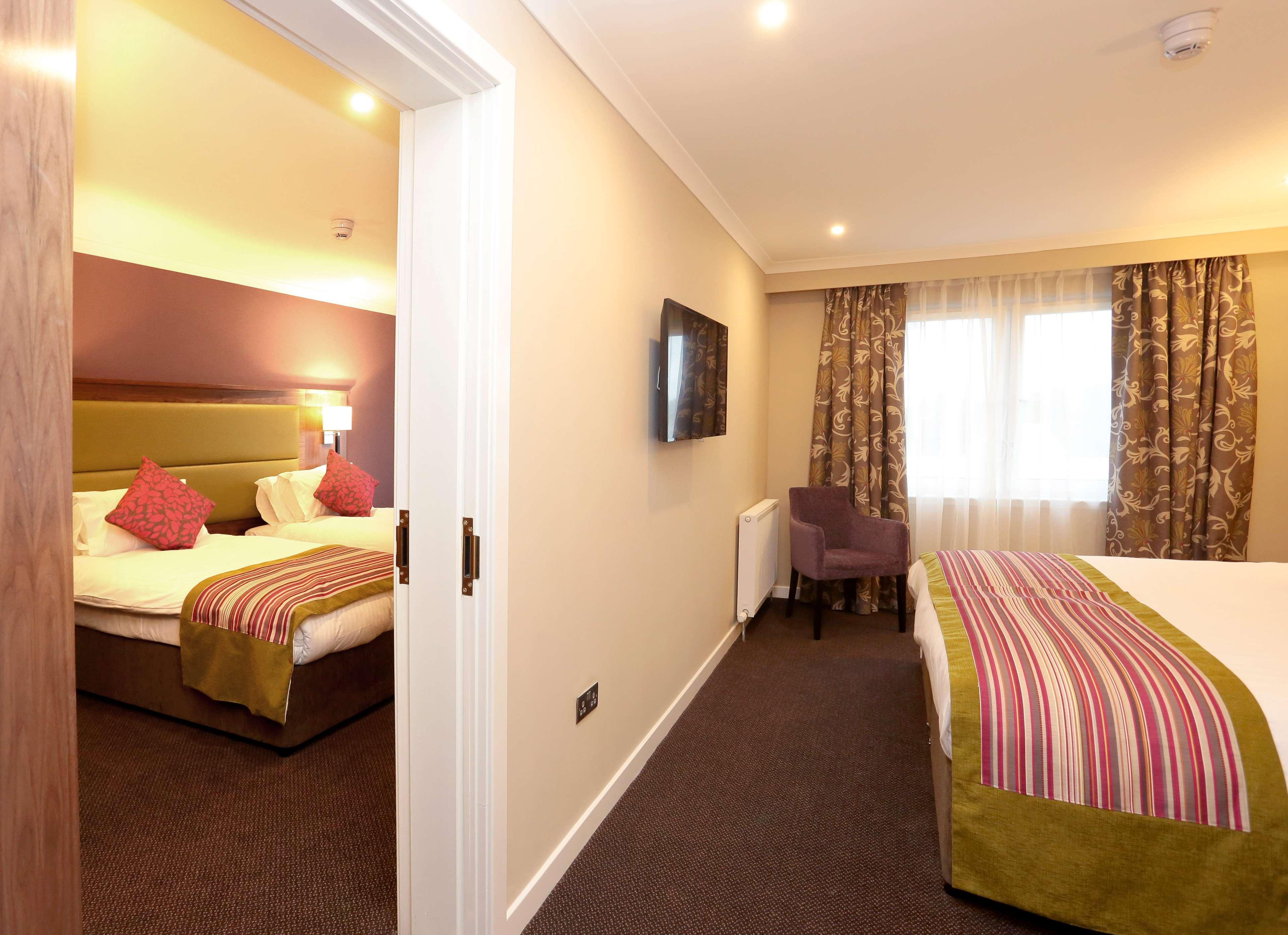 Woodlands Hotel, BW Signature Collection Dundee Bagian luar foto