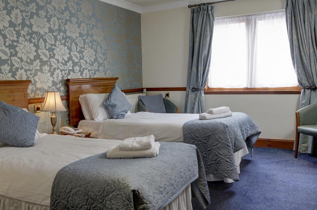Woodlands Hotel, BW Signature Collection Dundee Bagian luar foto